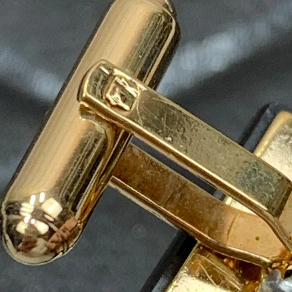 Vintage Hayward Cufflinks, Gold Tone with Black &‎ Mother of Pearl Inlay